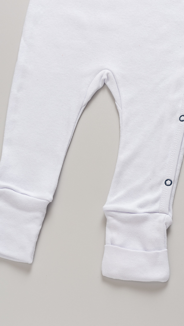 Macacão Bebê  Suedine Meu Pedacinho Astronautas Branco - Imagem 3