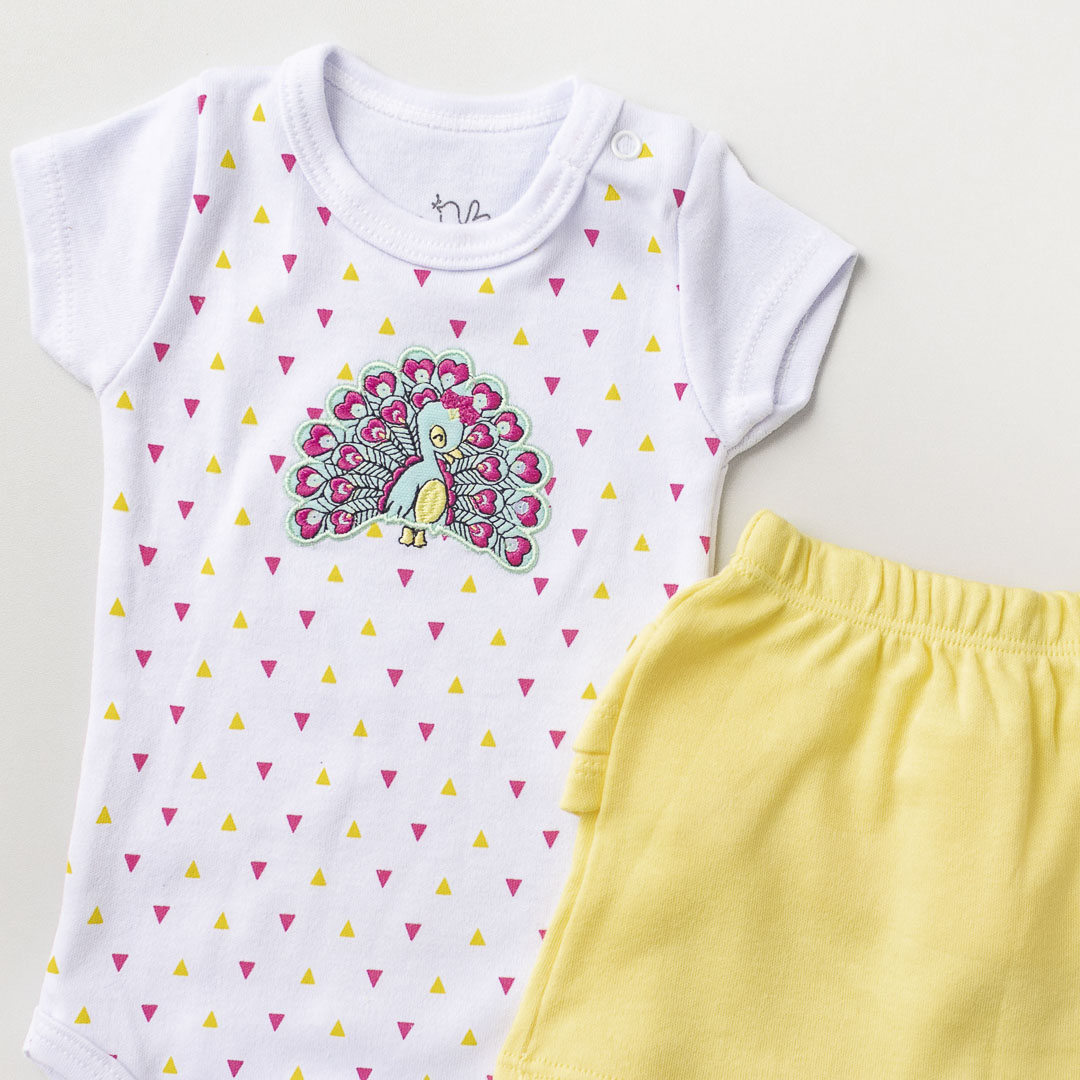 Conjunto Body Manga Curta e Shorts Pavão Branco - Imagem 2