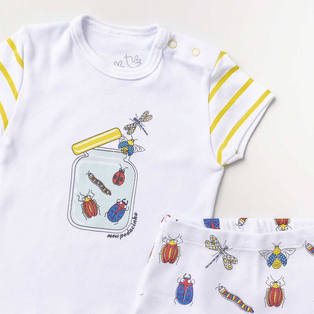 Conjunto Blusa Manga Curta e Shorts Insetos Branco - Imagem 2