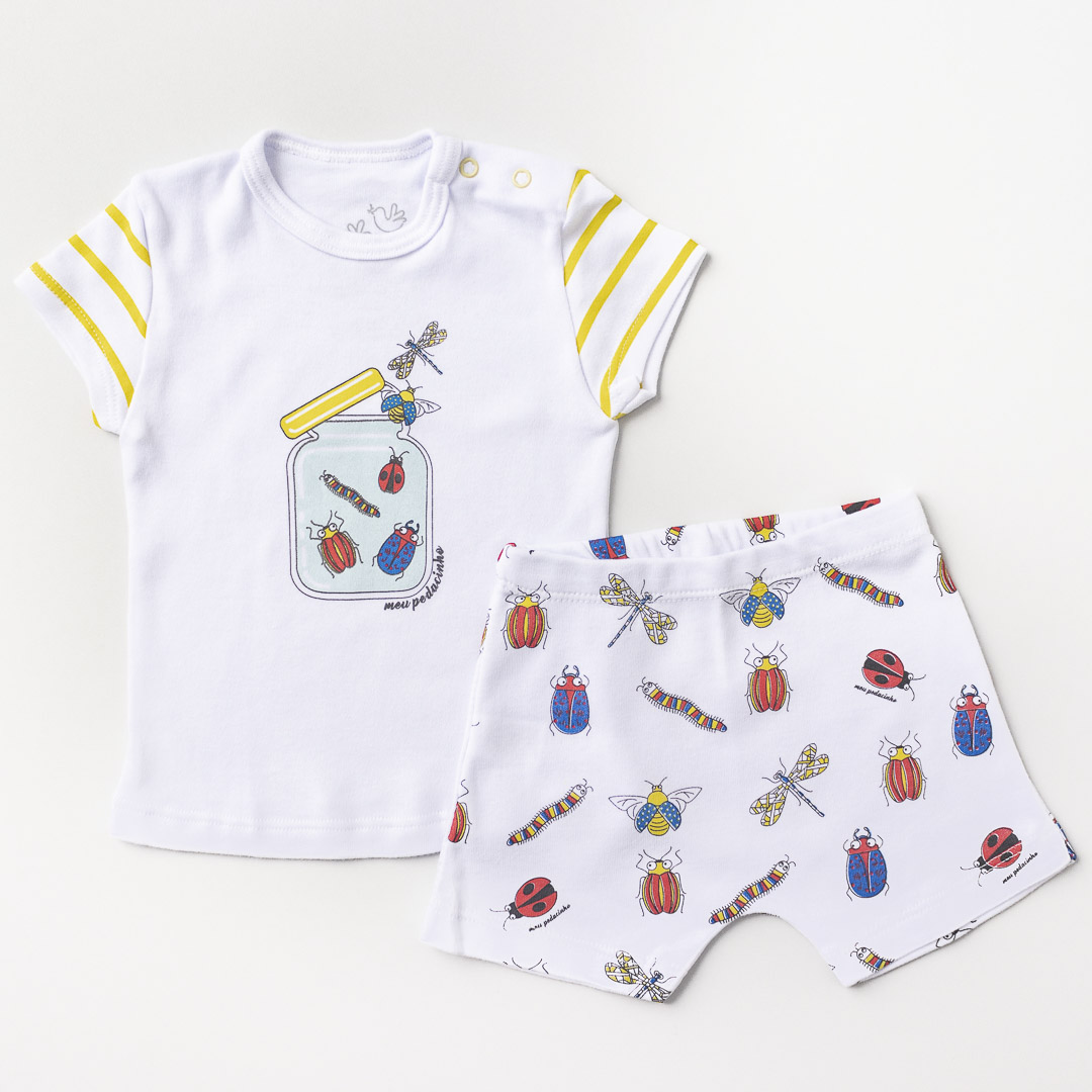 Conjunto Blusa Manga Curta e Shorts Insetos Branco