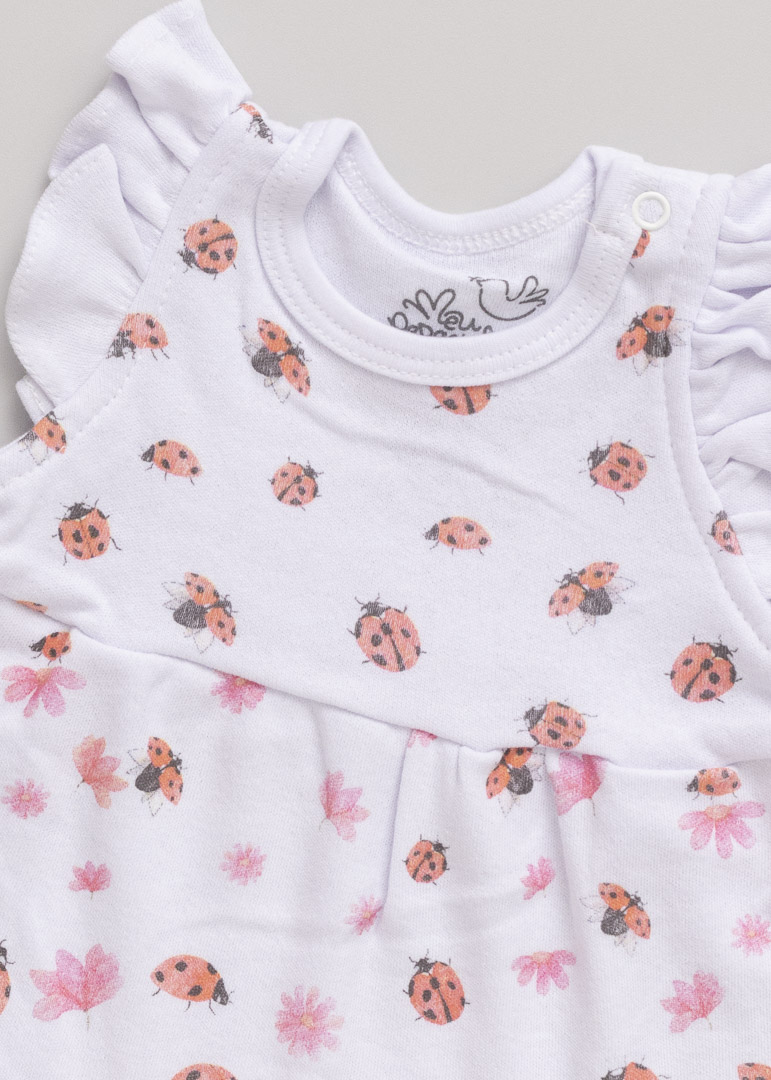 Macacão Bebê Verão Suedine Joaninha Branco - Imagem 3