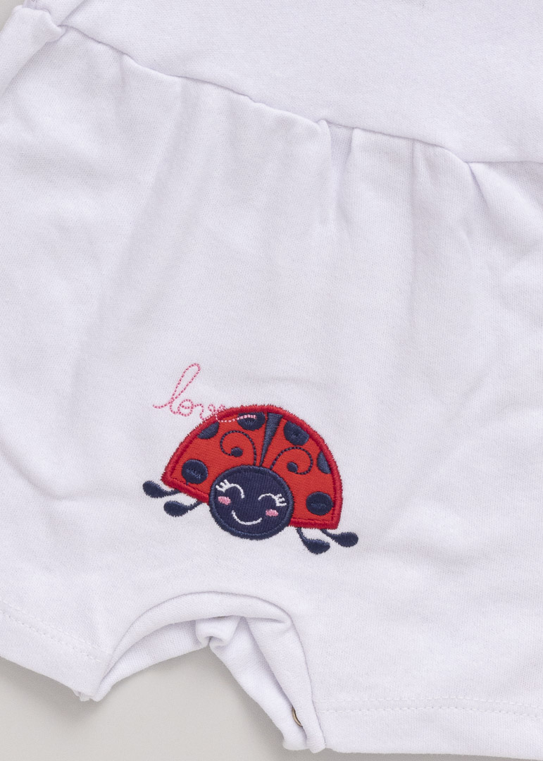 Macacão Bebê Verão Suedine Joaninha Branco - Imagem 2