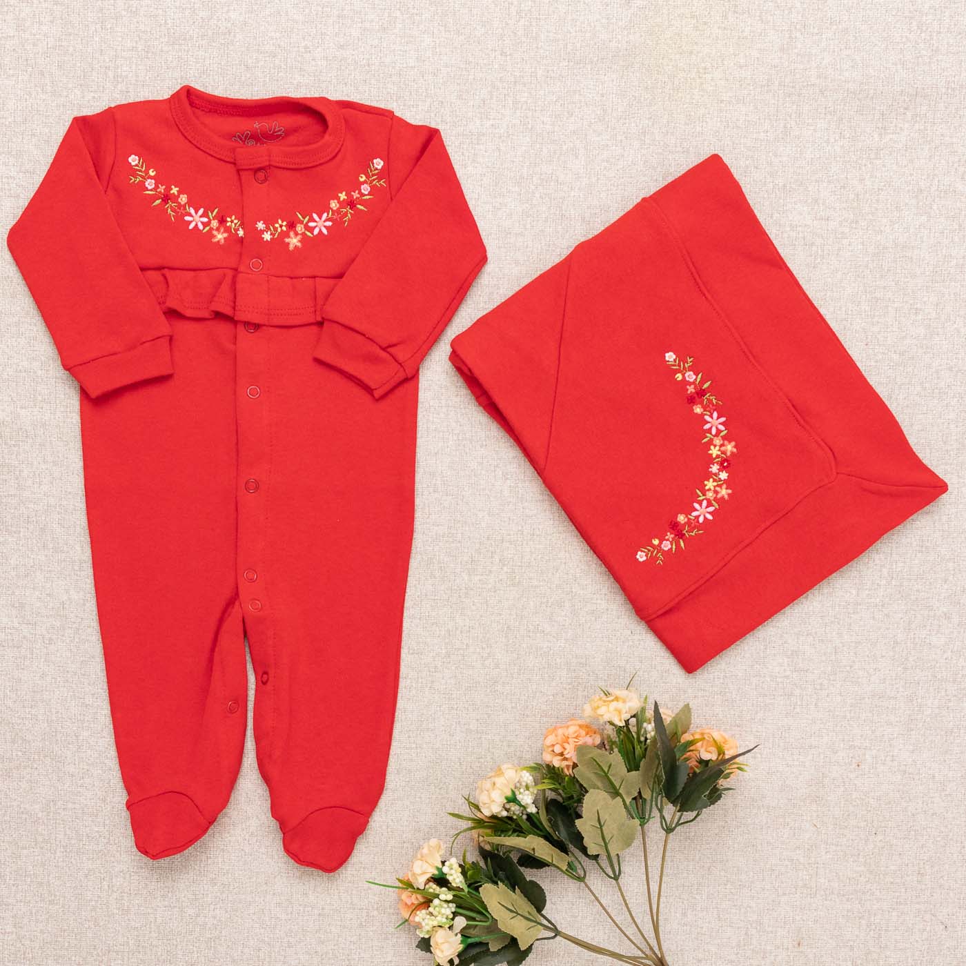 Saída Maternidade Bebê Suedine Floral Vermelho