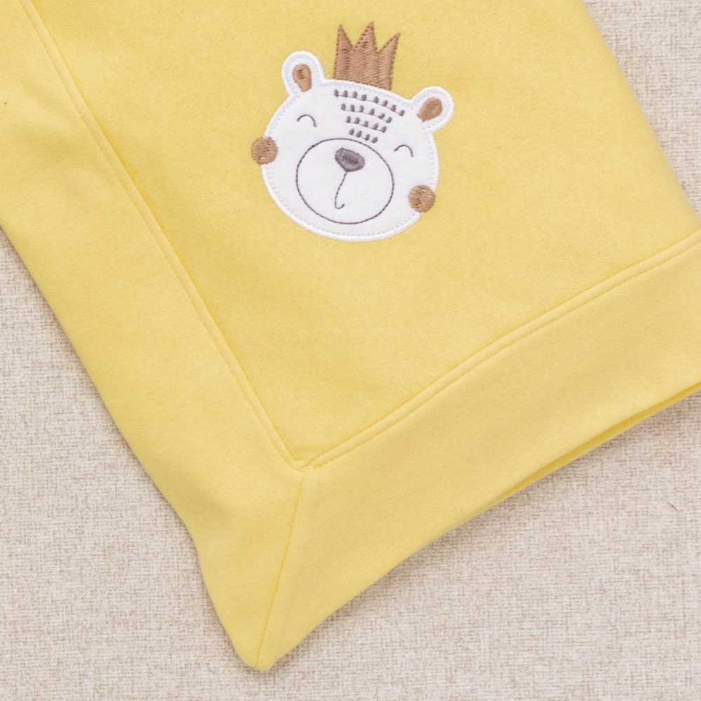 Kit Saída Maternidade Bebê Suedine Macacão e Manta Ursinho Rei Amarelo - Image 3