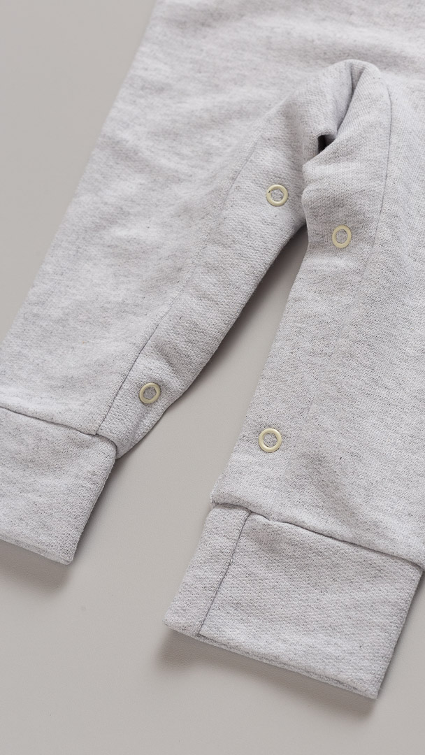 Macacão Jardineira Premium Bebê com Body Astronautas Salmão - Imagem 5