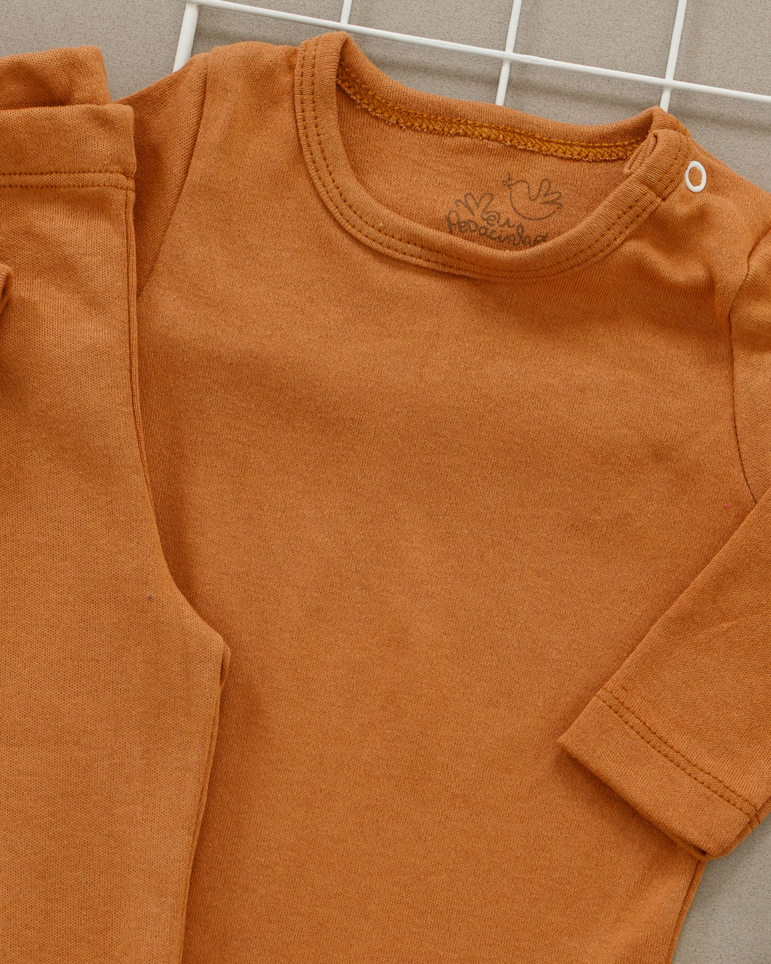 Conjunto Pagão Bebê Body e Calça Básico Ocre - Imagem 2