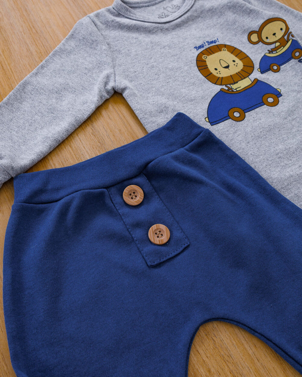 Conjunto Bebê Body e Calça Corrida dos Bichinhos Mescla - Image 3