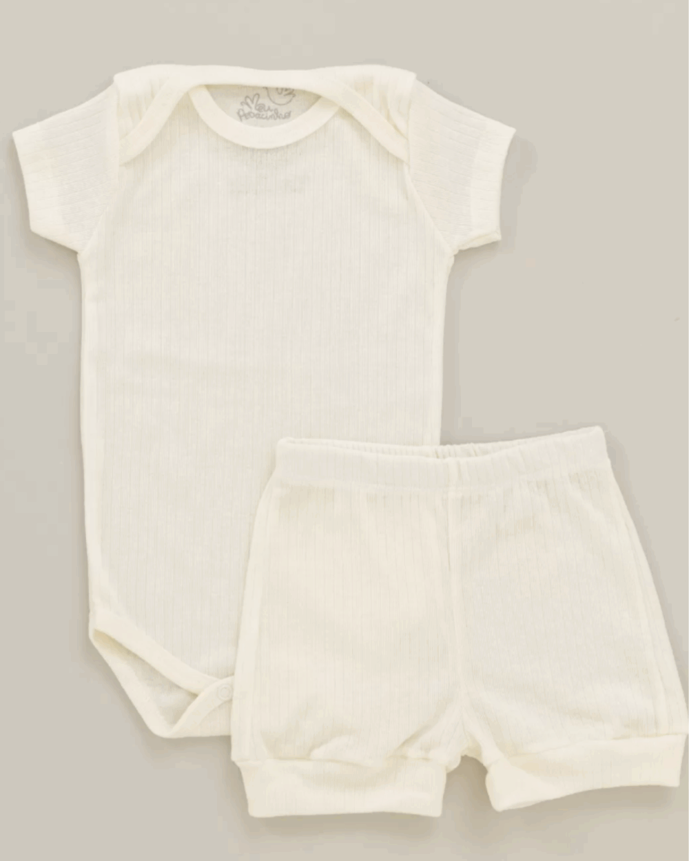 Conjunto Bebê Canelado Confort Premium Verão e Tapa Fralda Off White Unissex