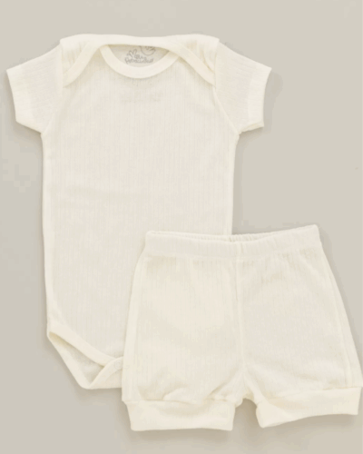 Conjunto Bebê Canelado Confort Premium Verão e Tapa Fralda Off White Unissex