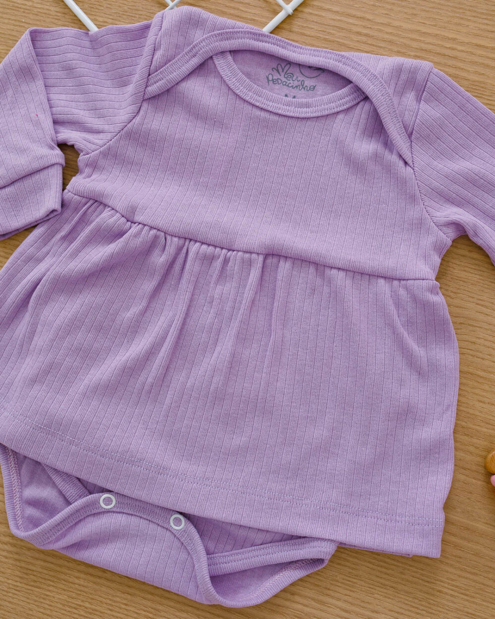 Body Vestido Bebê Canelado Confort Premium Lilás Menina - Image 3